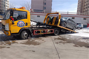 二连浩特救援拖车费用怎么算